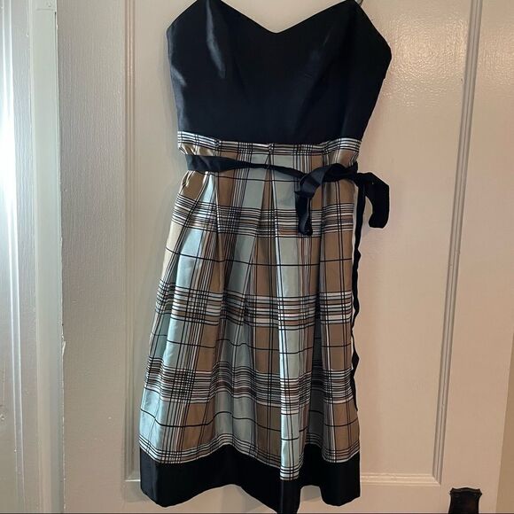 BCBG MaxAzaria black and plaid silk dress spaghetti straps fully lined - Picture 15 of 17